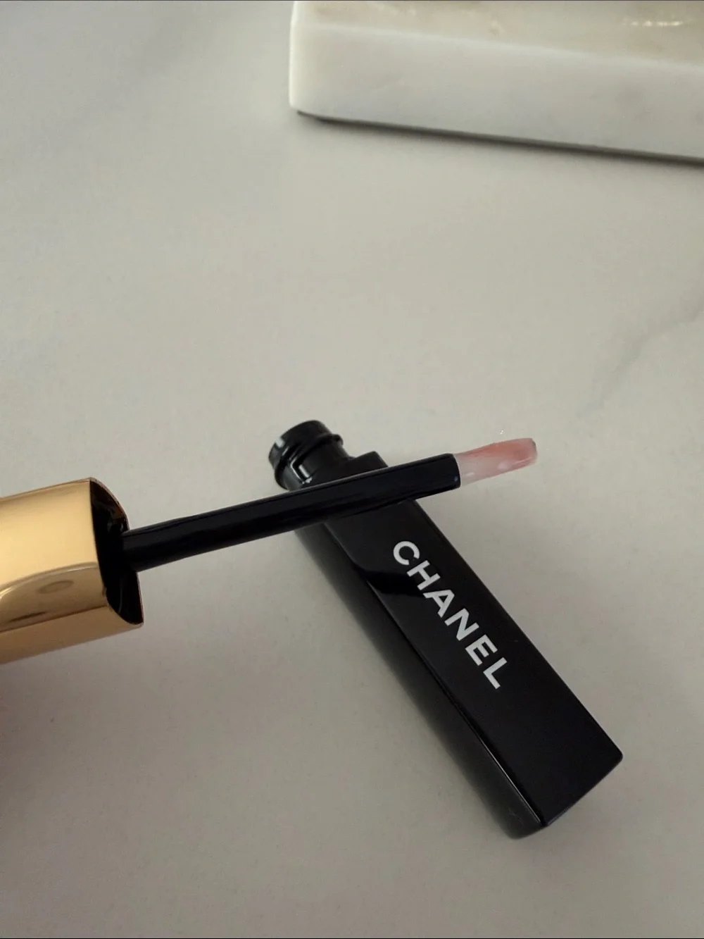 CHANEL LE ROUGE DUO ULTRA TENUE